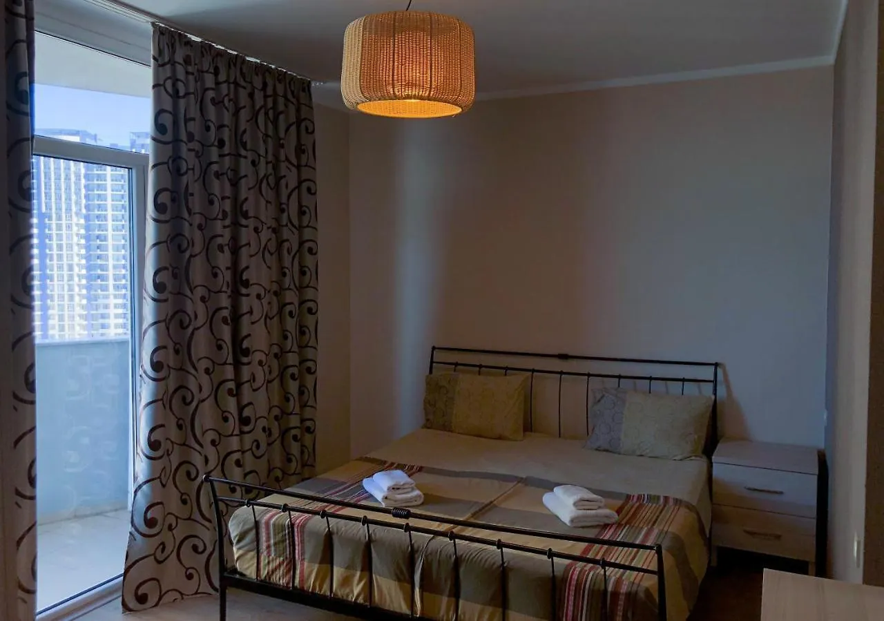 Black Sea Side Apartments Batumi Apartahotel